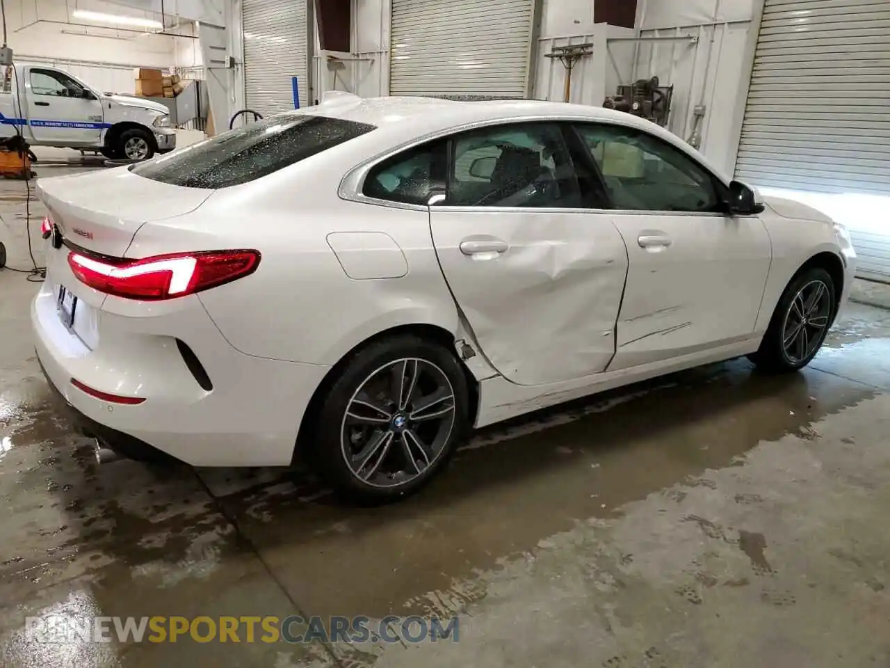 3 Photograph of a damaged car WBA73AK05R7R50087 BMW 2 SERIES 2024