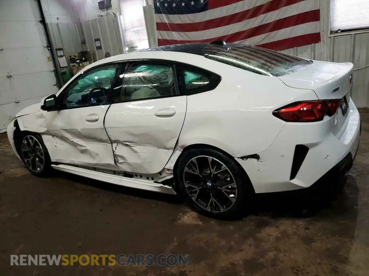 2 Photograph of a damaged car WBA23GG01S7S61370 BMW 2 SERIES 2025