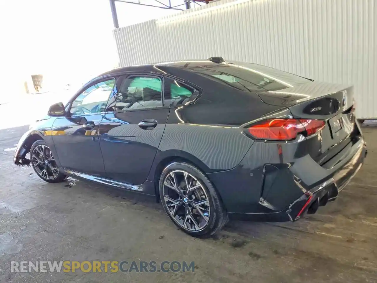 2 Photograph of a damaged car WBA23GG0XS7T16883 BMW 2 SERIES 2025