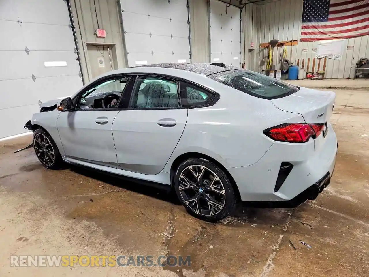 2 Photograph of a damaged car WBA23GG0XS7T61192 BMW 2 SERIES 2025