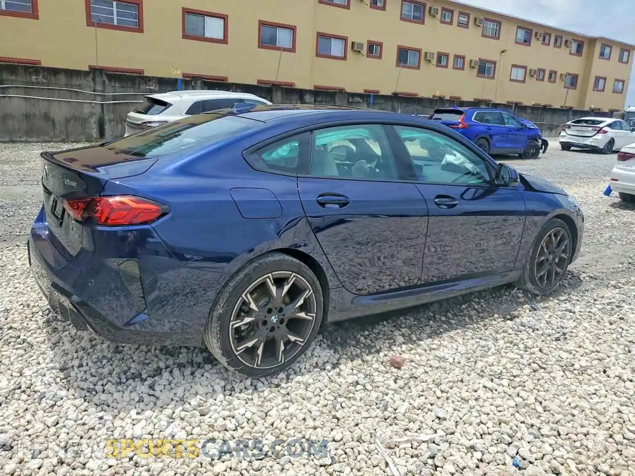 3 Фотография поврежденного автомобиля WBA83GG00T7U16745 BMW 2 SERIES 2026