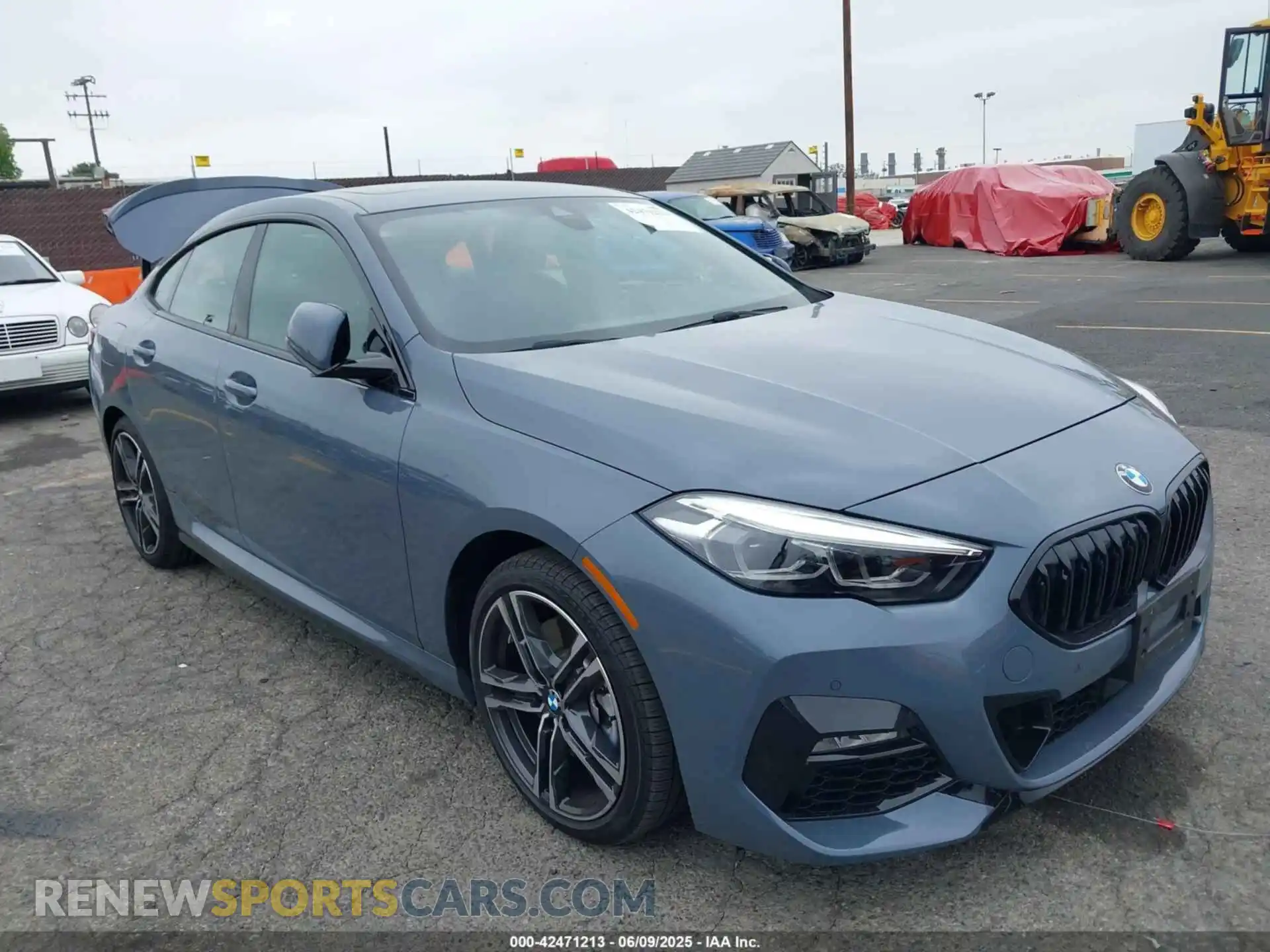1 Фотография поврежденного автомобиля WBA53AK03R7R33005 BMW 228 GRAN COUPE 2024