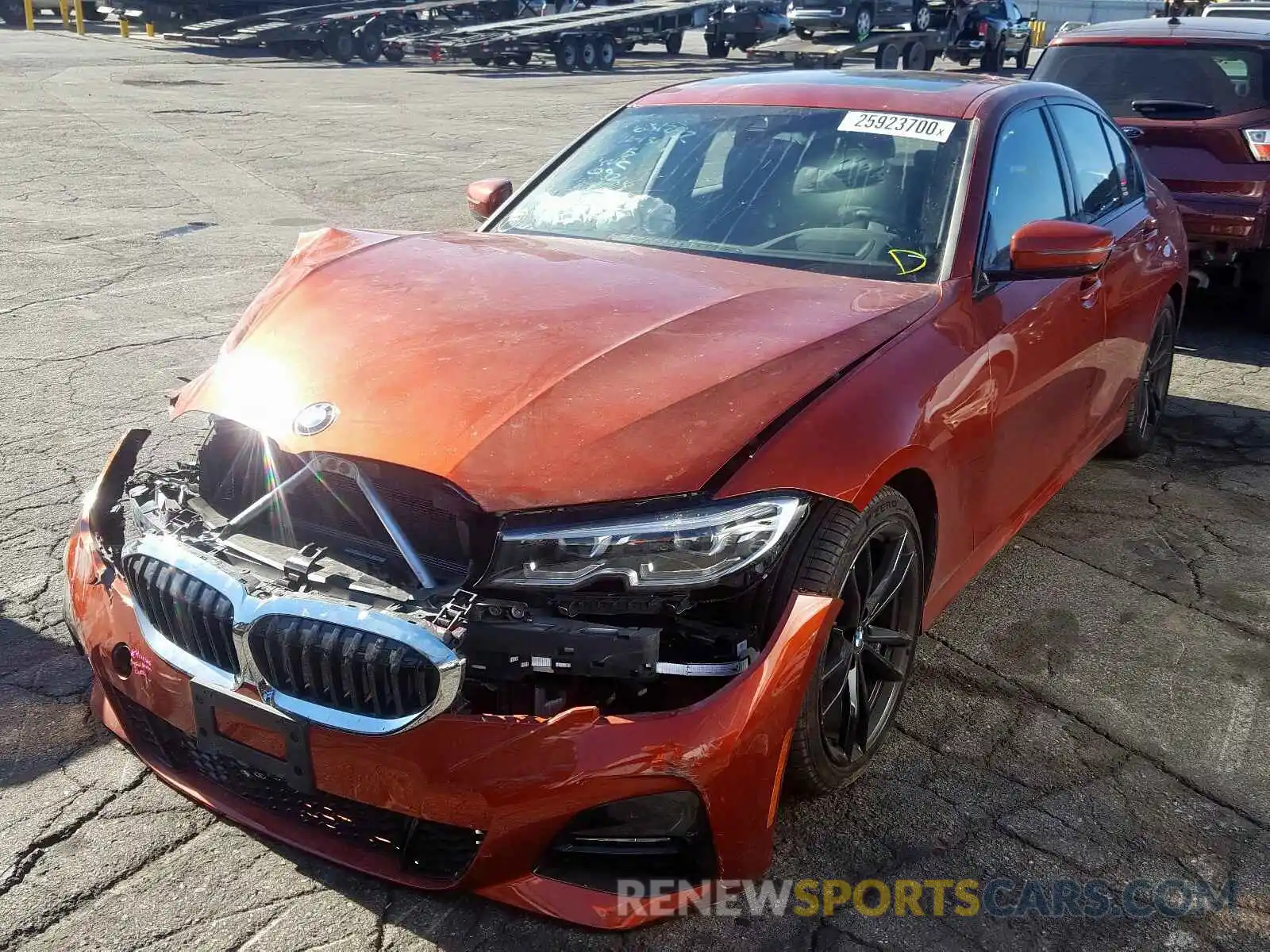 2 Фотография поврежденного автомобиля WBA5R1C52KAK11641 BMW 3 SERIES 2019