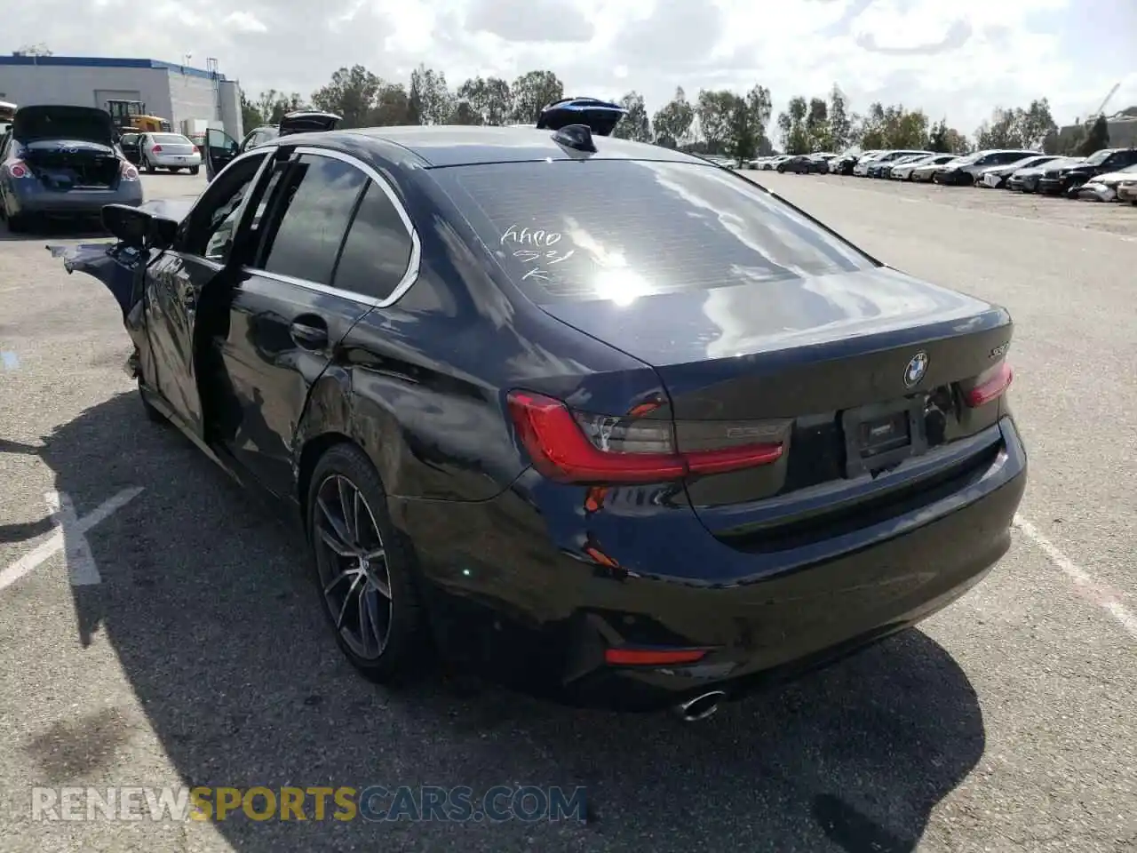 3 Photograph of a damaged car WBA5R1C54KAJ99105 BMW 3 SERIES 2019