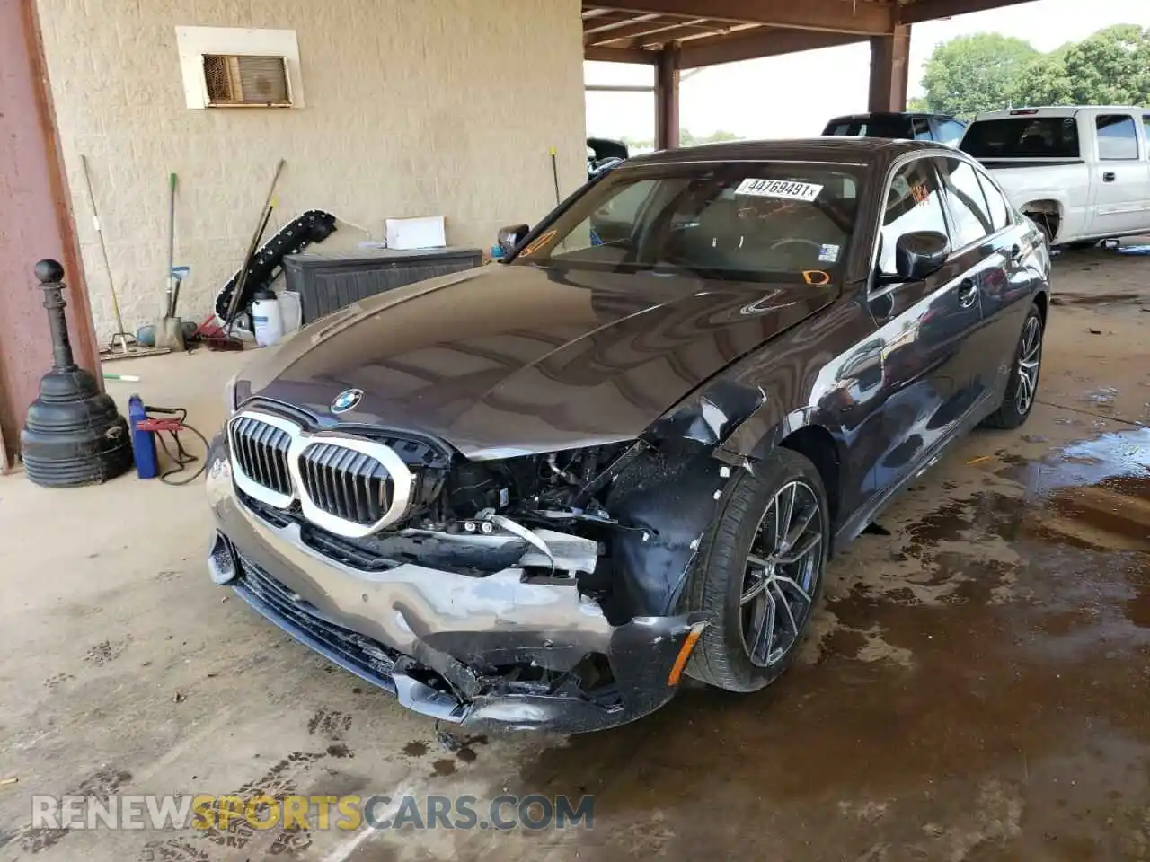 2 Photograph of a damaged car WBA5R1C57KFH19075 BMW 3 SERIES 2019