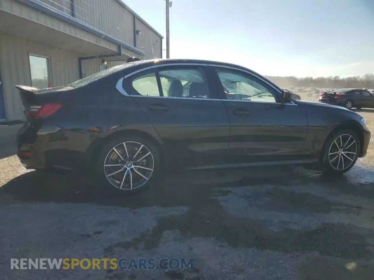 3 Photograph of a damaged car WBA5R1C5XKAJ98427 BMW 3 SERIES 2019