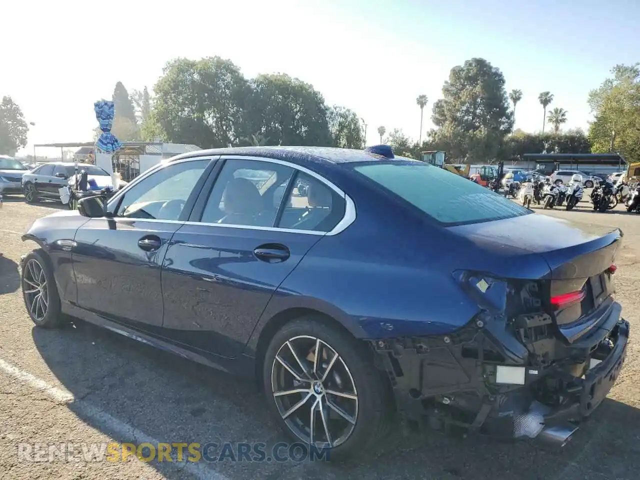 2 Photograph of a damaged car WBA5R1C5XKFH15134 BMW 3 SERIES 2019