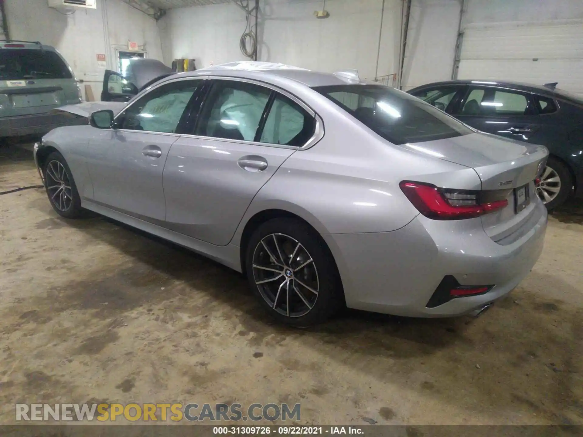 3 Photograph of a damaged car WBA5R7C53KAJ82136 BMW 3 SERIES 2019