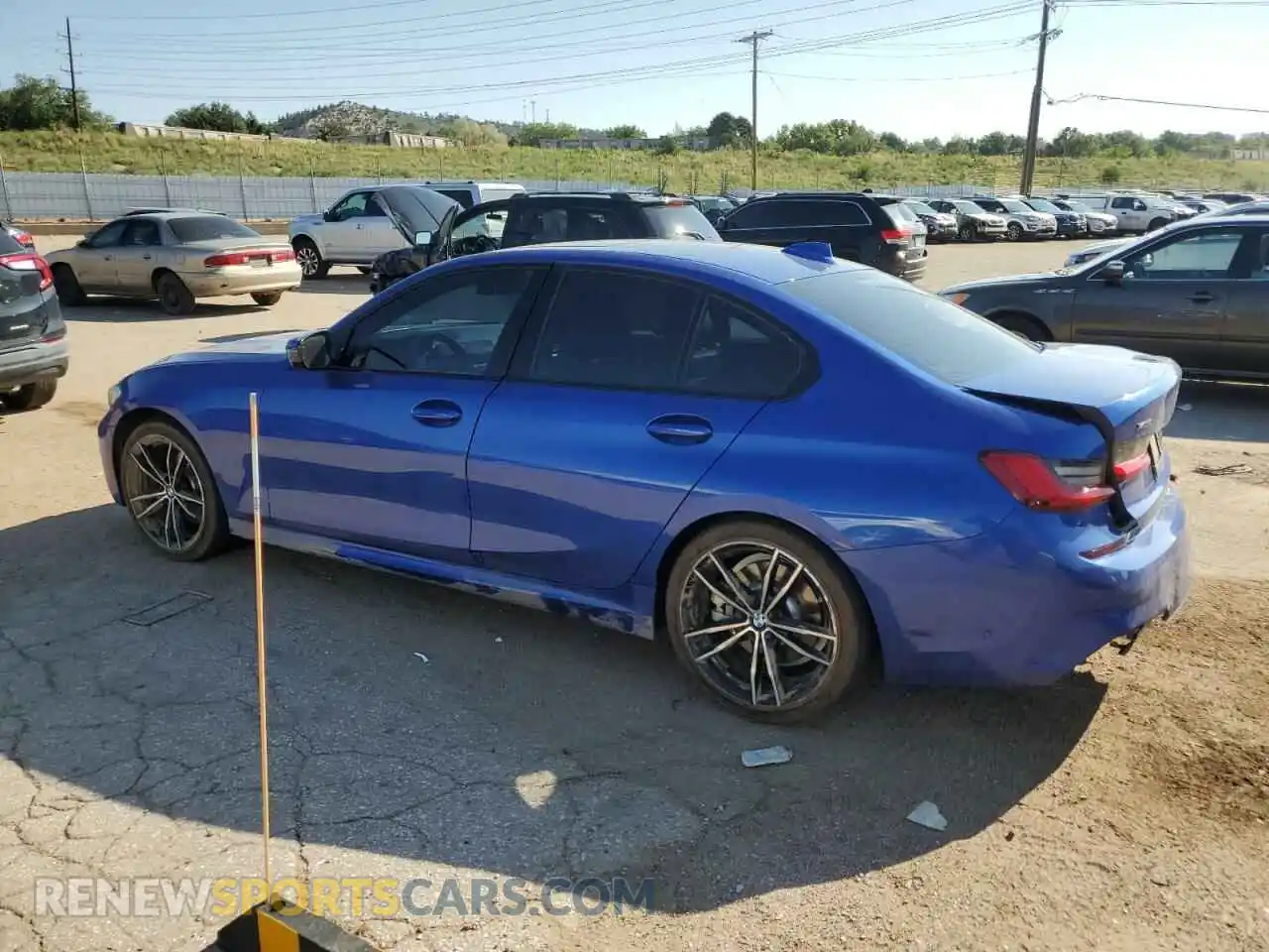 2 Фотография поврежденного автомобиля WBA5R7C55KAJ78489 BMW 3 SERIES 2019