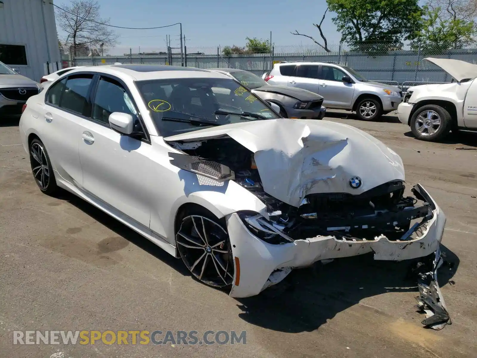 1 Фотография поврежденного автомобиля WBA5R7C57KAJ80941 BMW 3 SERIES 2019