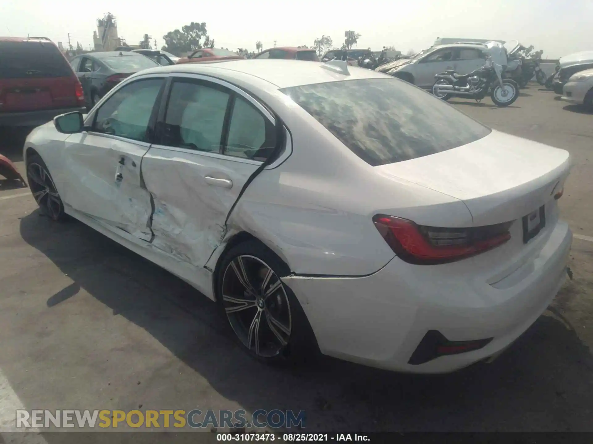 3 Photograph of a damaged car 3MW5R1J06L8B20022 BMW 3 SERIES 2020