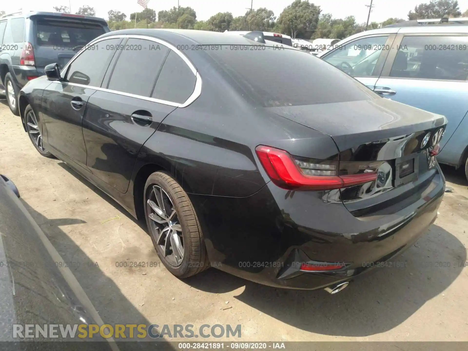 3 fotografías del automóvil dañado WBA5R1C01LFJ28159 BMW 3 SERIES 2020