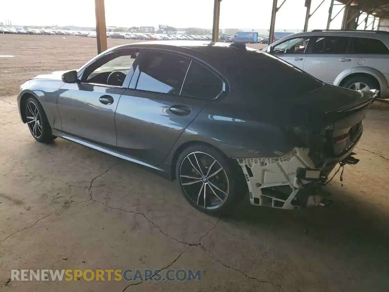 2 fotografías del automóvil dañado WBA5R1C02LFH52541 BMW 3 SERIES 2020