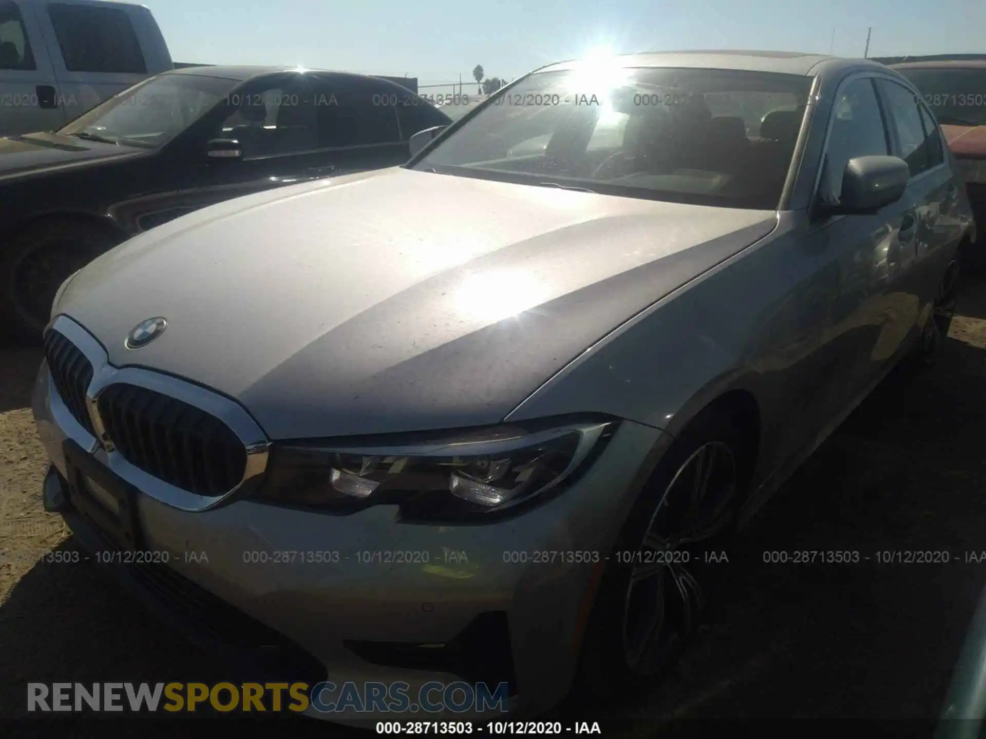 2 fotografías del automóvil dañado WBA5R1C08LFH97631 BMW 3 SERIES 2020