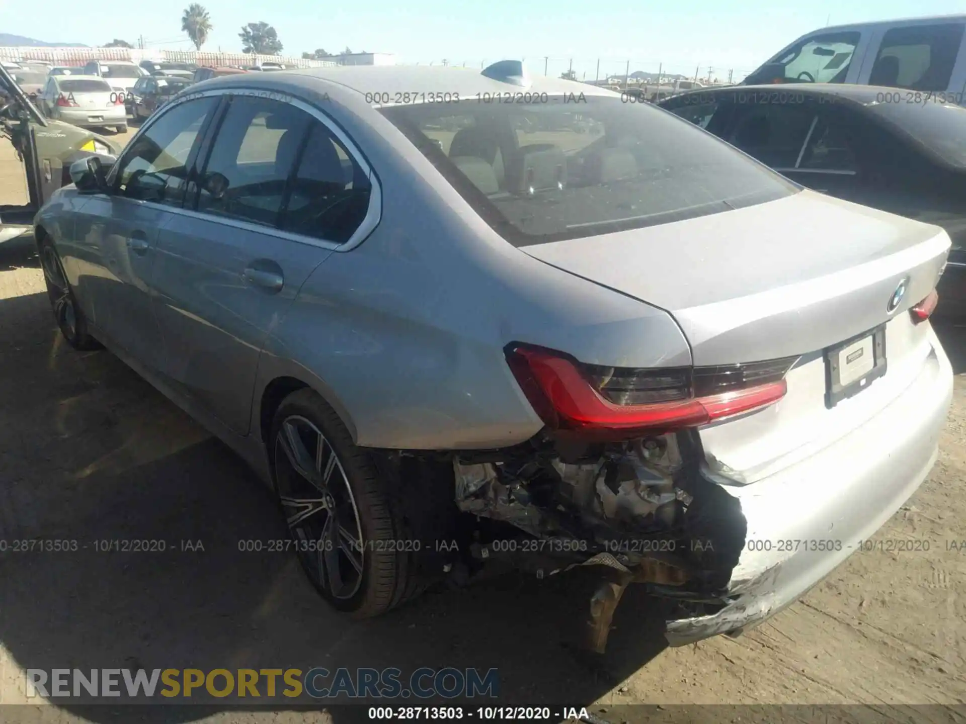 3 fotografías del automóvil dañado WBA5R1C08LFH97631 BMW 3 SERIES 2020