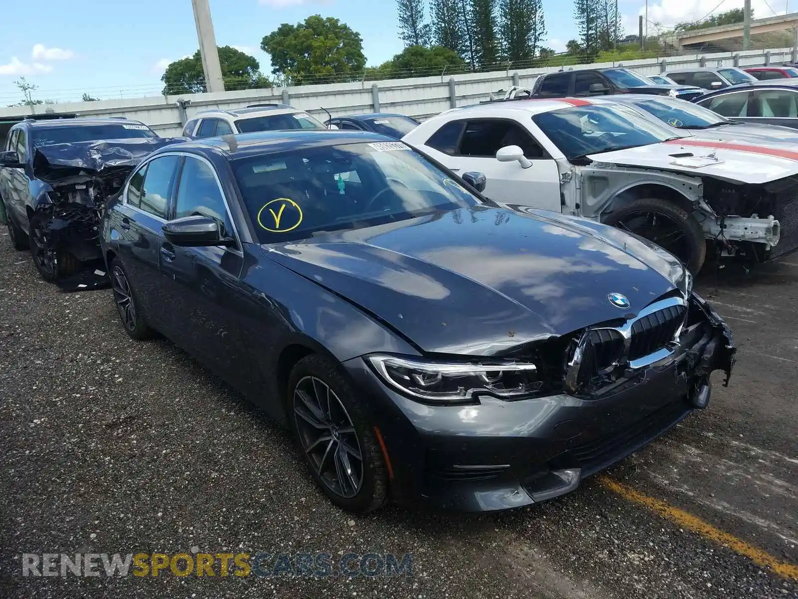 1 Photograph of a damaged car WBA5R1C09LFH35753 BMW 3 SERIES 2020