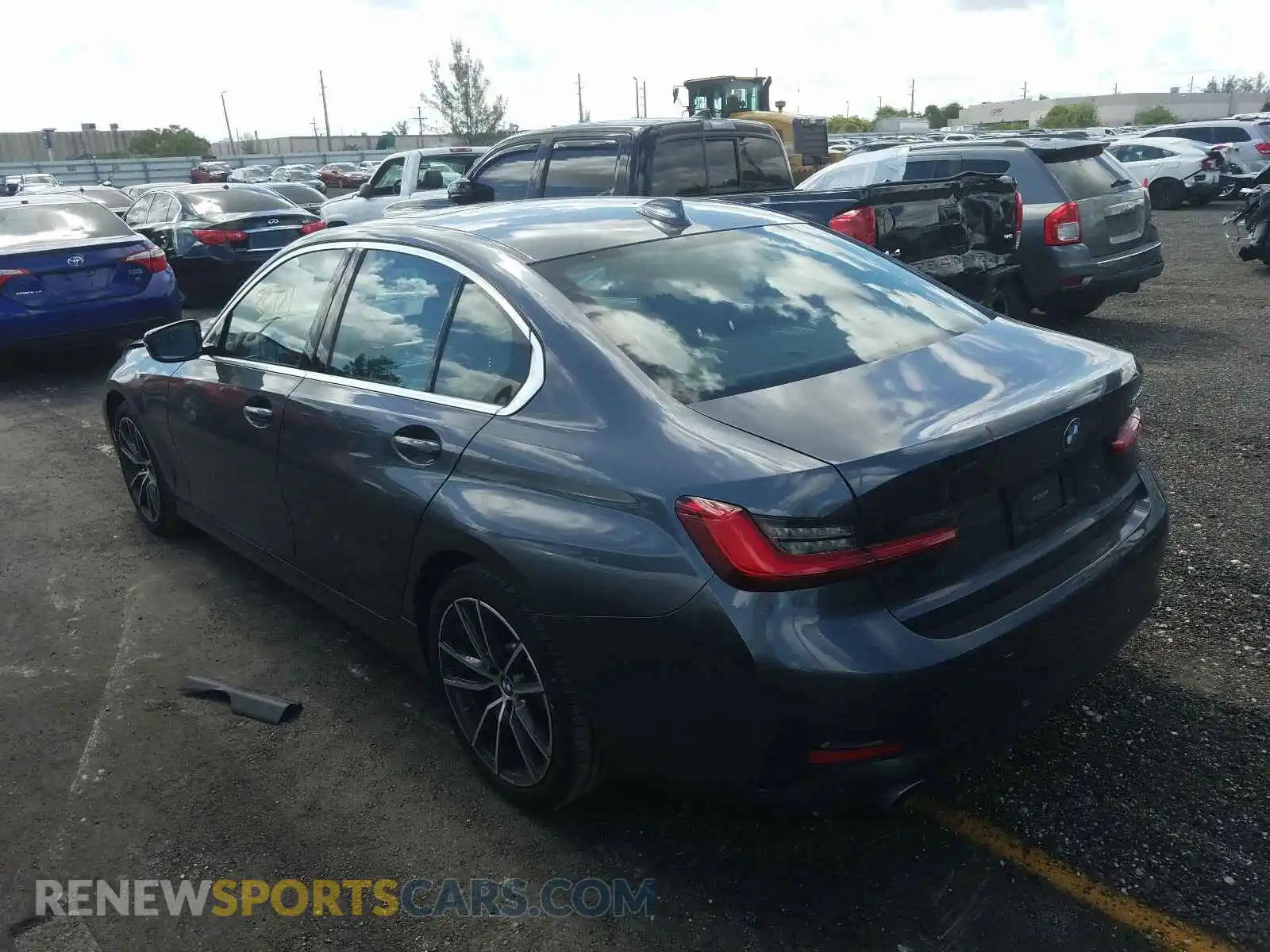 3 Photograph of a damaged car WBA5R1C09LFH35753 BMW 3 SERIES 2020