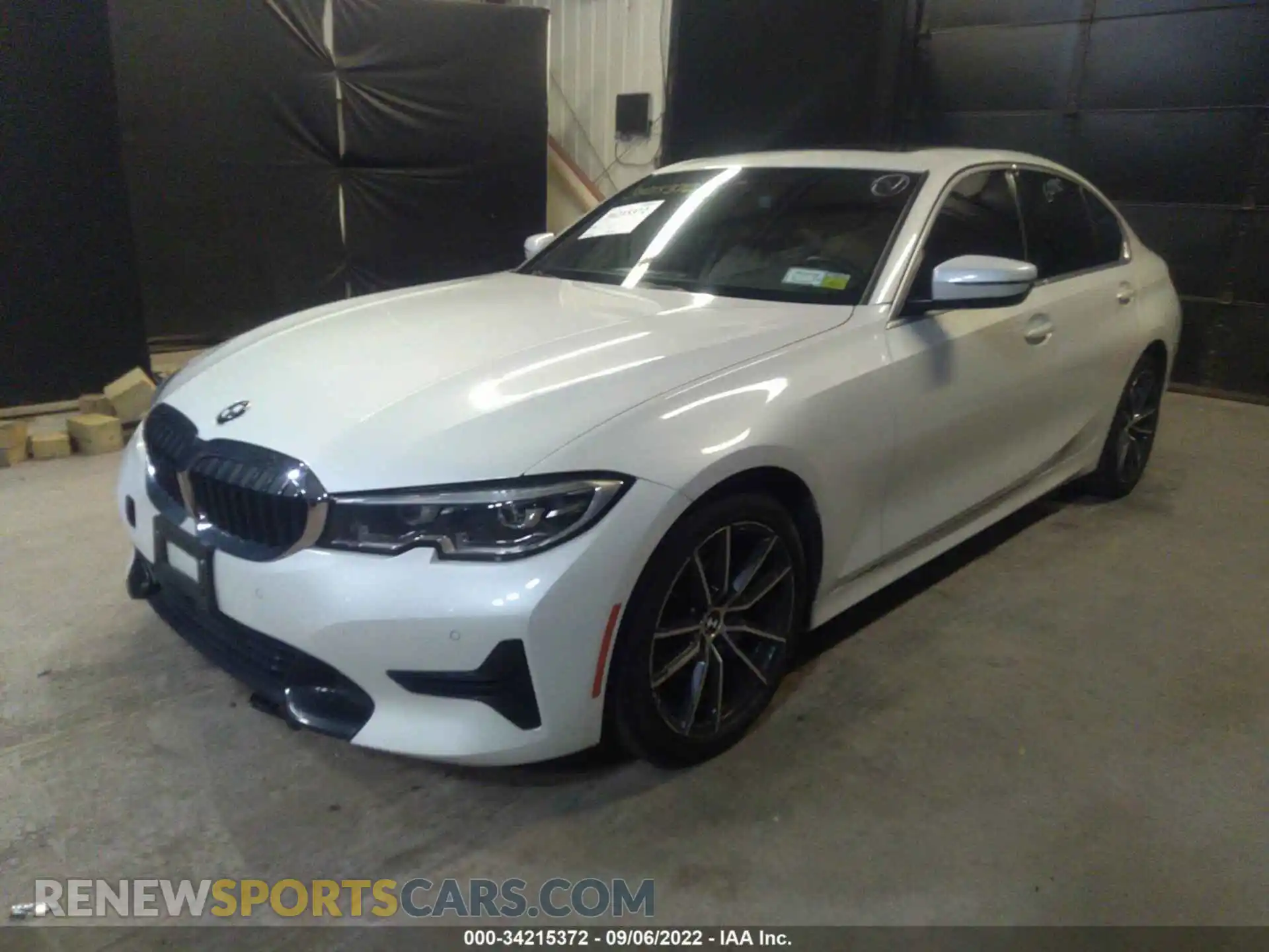 2 Photograph of a damaged car WBA5R7C07LFH53610 BMW 3 SERIES 2020