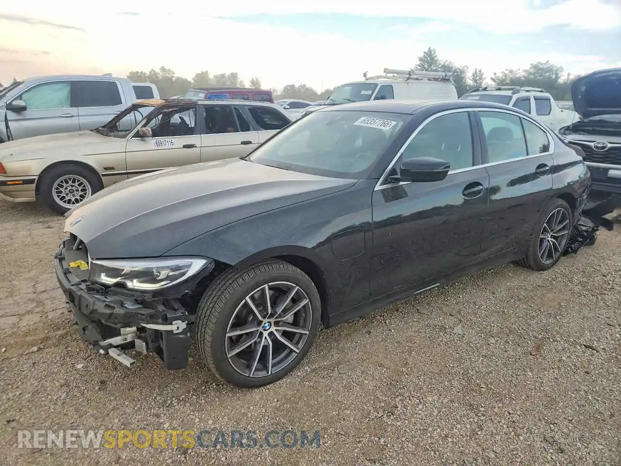 1 Фотография поврежденного автомобиля 3MW5P9J01M8C05145 BMW 3 SERIES 2021