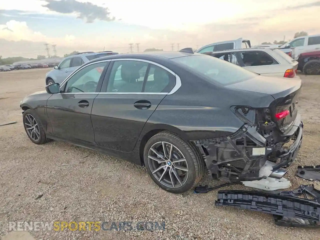 2 Фотография поврежденного автомобиля 3MW5P9J01M8C05145 BMW 3 SERIES 2021