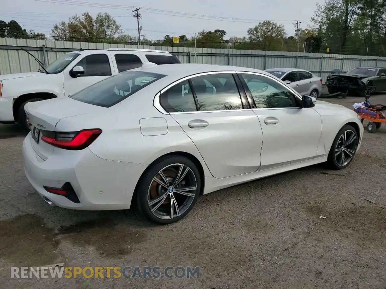 3 fotografías del automóvil dañado 3MW5P9J07M8B90988 BMW 3 SERIES 2021