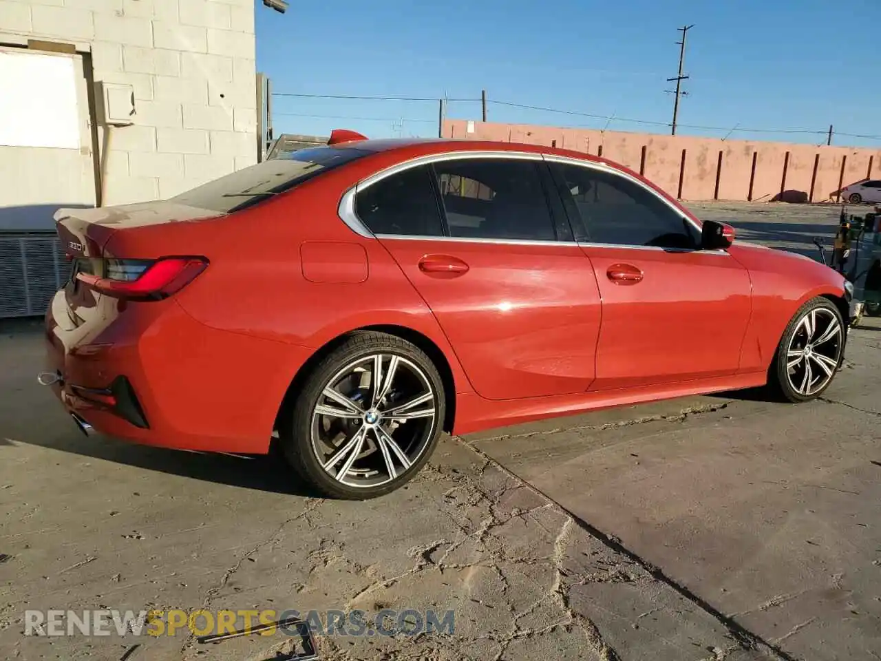 3 Photograph of a damaged car 3MW5R1J00M8B66768 BMW 3 SERIES 2021