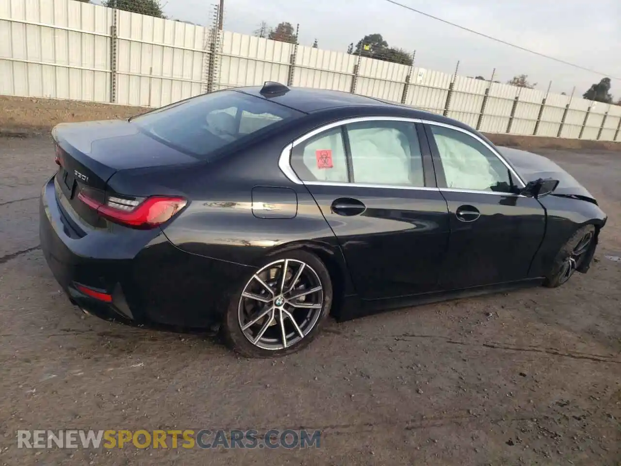 3 fotografías del automóvil dañado 3MW5R1J00M8B70027 BMW 3 SERIES 2021