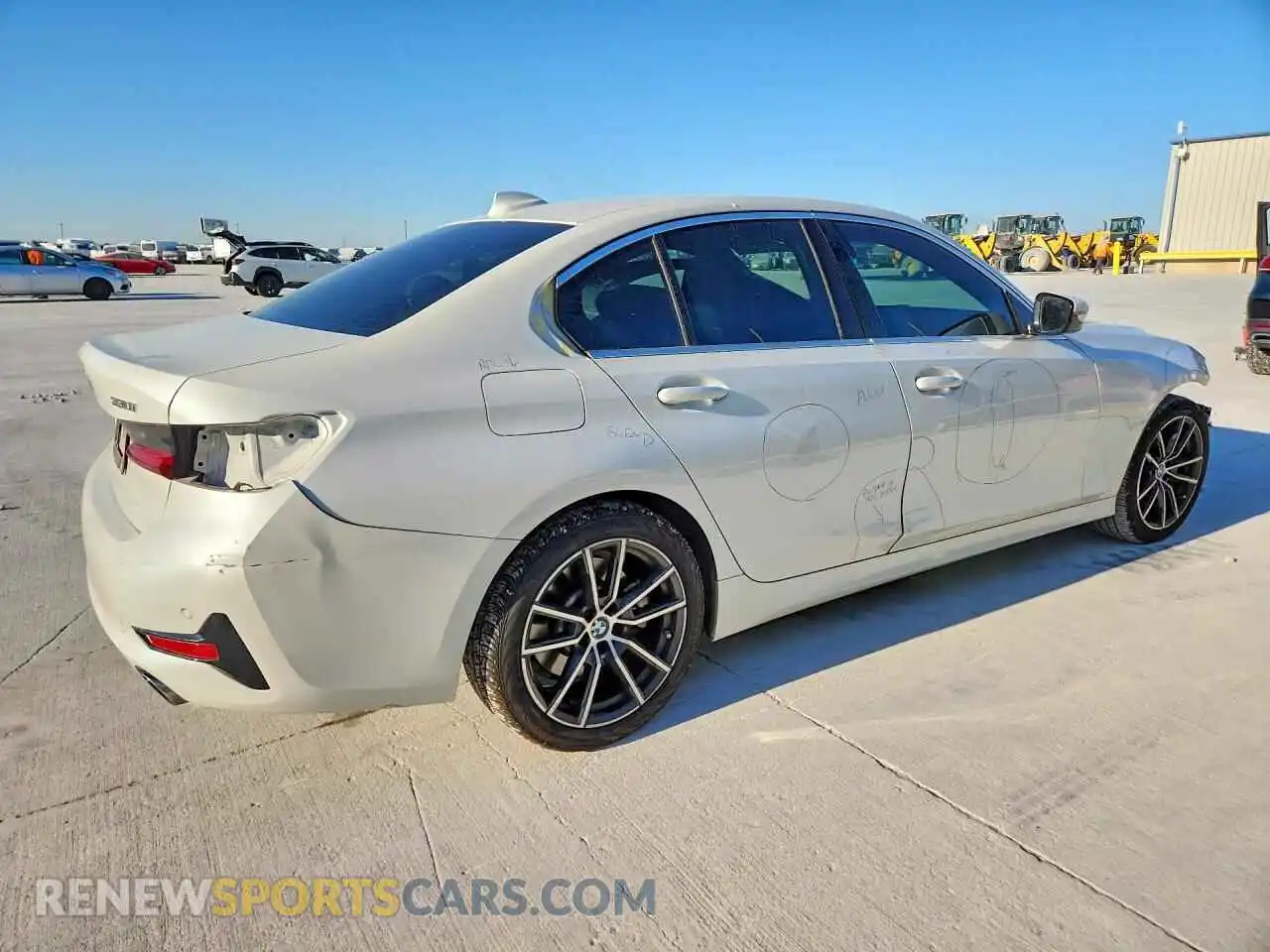 3 fotografías del automóvil dañado 3MW5R1J00M8B98393 BMW 3 SERIES 2021