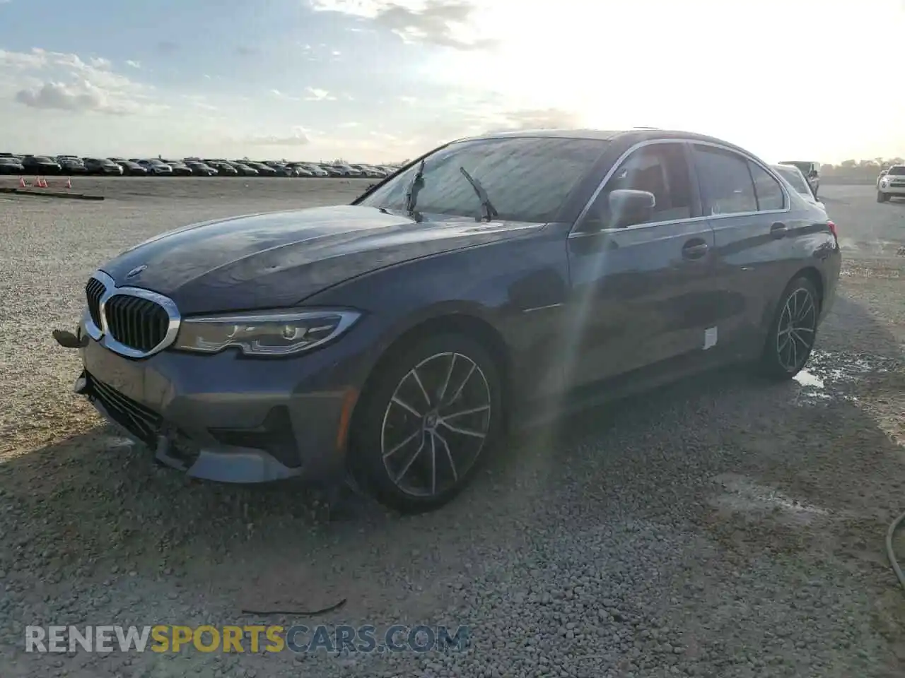 1 Photograph of a damaged car 3MW5R1J00M8C02670 BMW 3 SERIES 2021