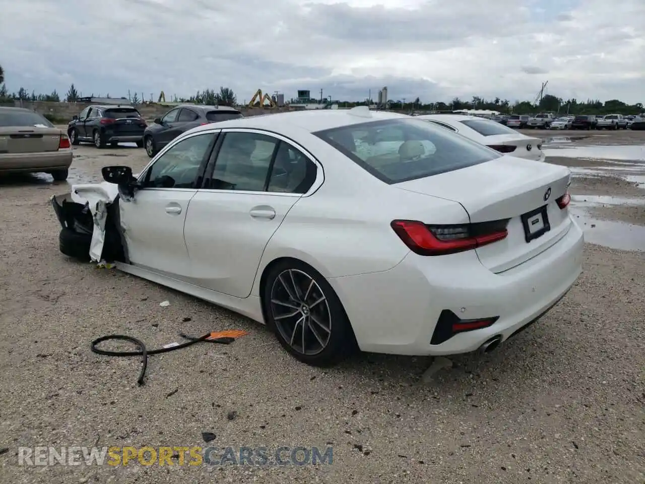 3 Photograph of a damaged car 3MW5R1J00M8C12017 BMW 3 SERIES 2021