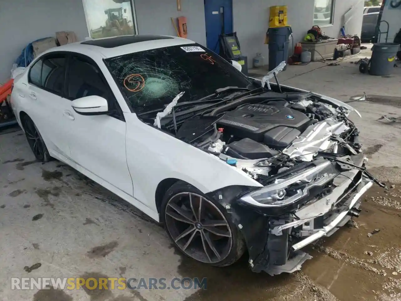 1 Photograph of a damaged car 3MW5R1J01M8B78041 BMW 3 SERIES 2021