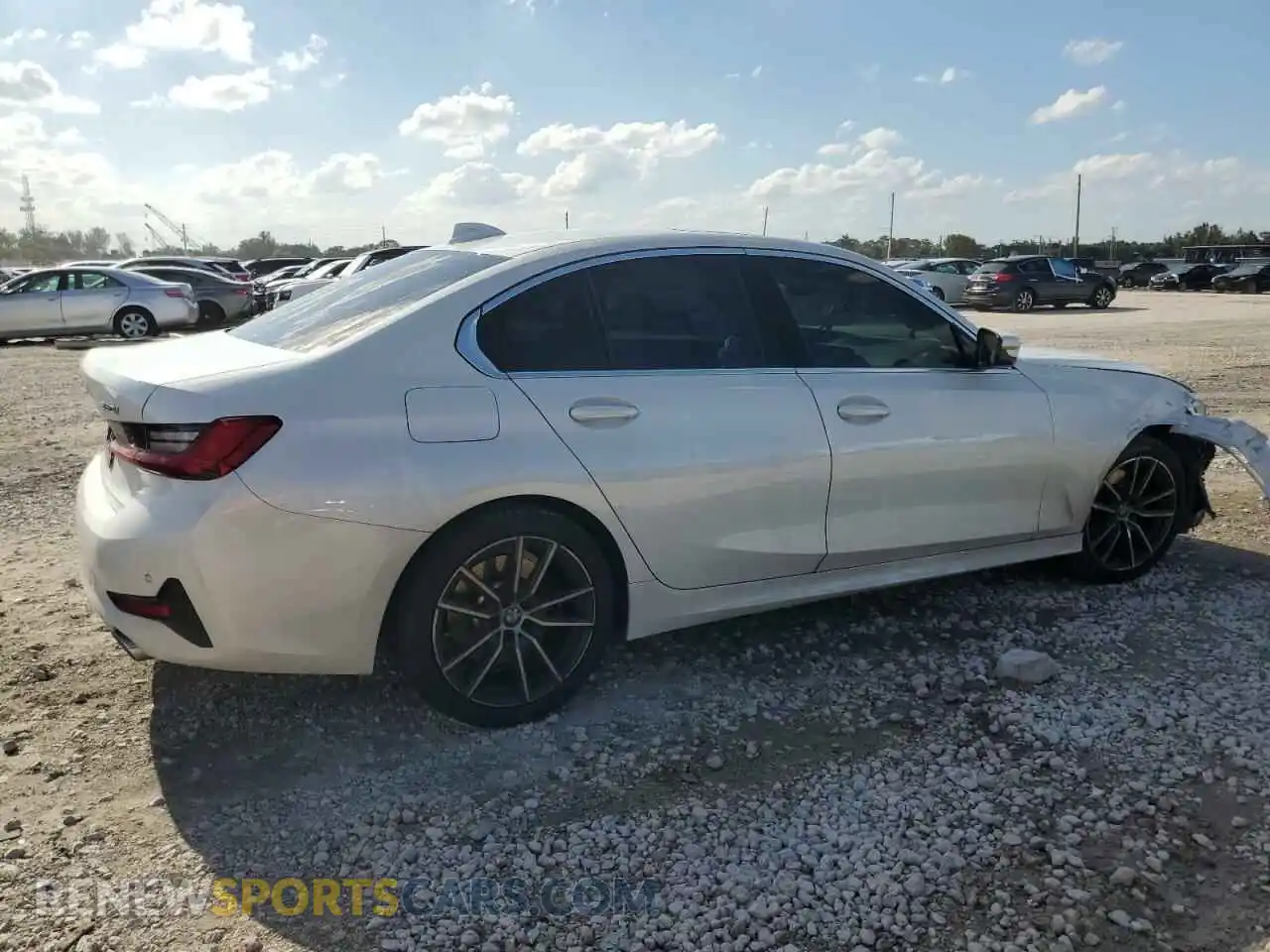 3 fotografías del automóvil dañado 3MW5R1J01M8B90237 BMW 3 SERIES 2021