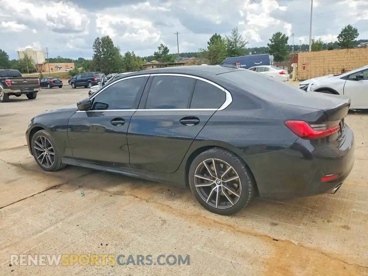 2 Photograph of a damaged car 3MW5R1J01M8C08252 BMW 3 SERIES 2021