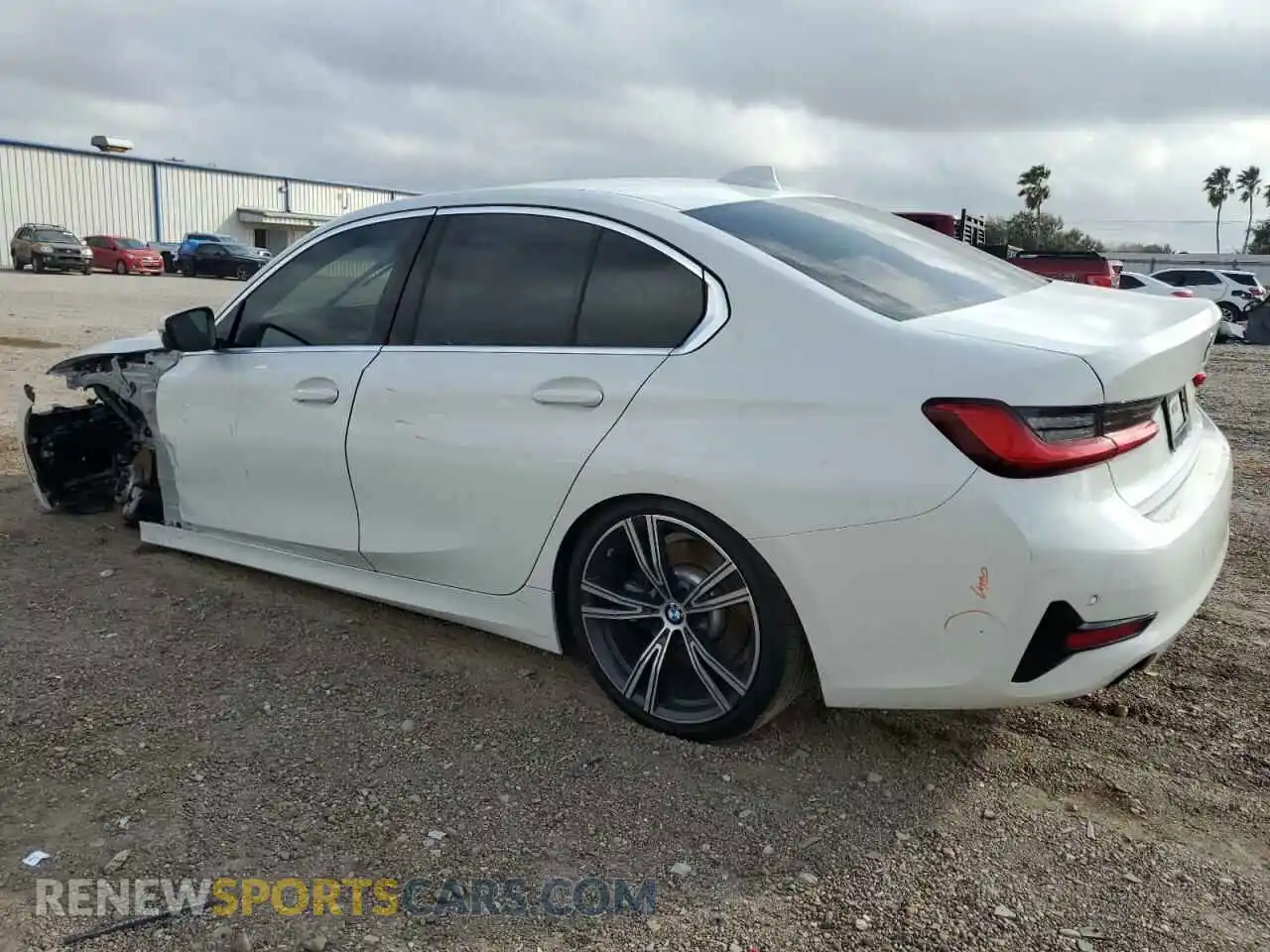 2 Photograph of a damaged car 3MW5R1J02M8B47719 BMW 3 SERIES 2021