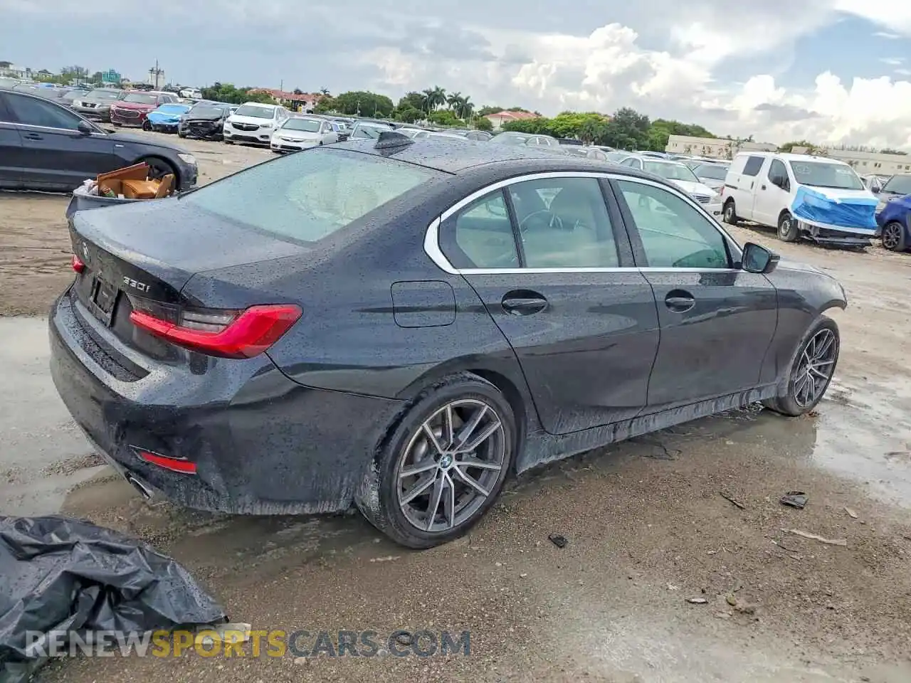 3 Photograph of a damaged car 3MW5R1J02M8C17347 BMW 3 SERIES 2021