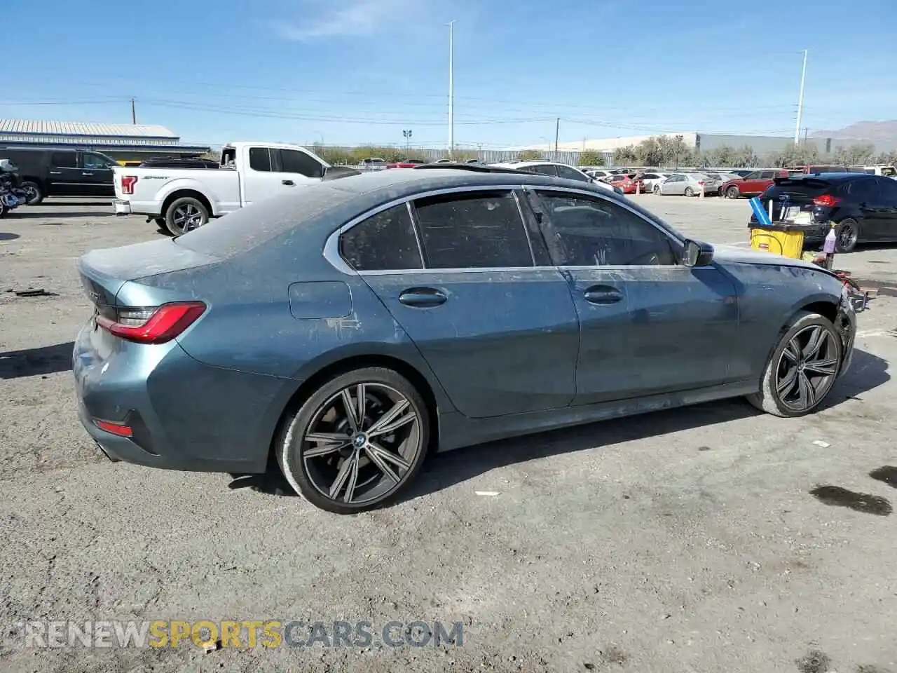 3 Photograph of a damaged car 3MW5R1J03M8B80034 BMW 3 SERIES 2021