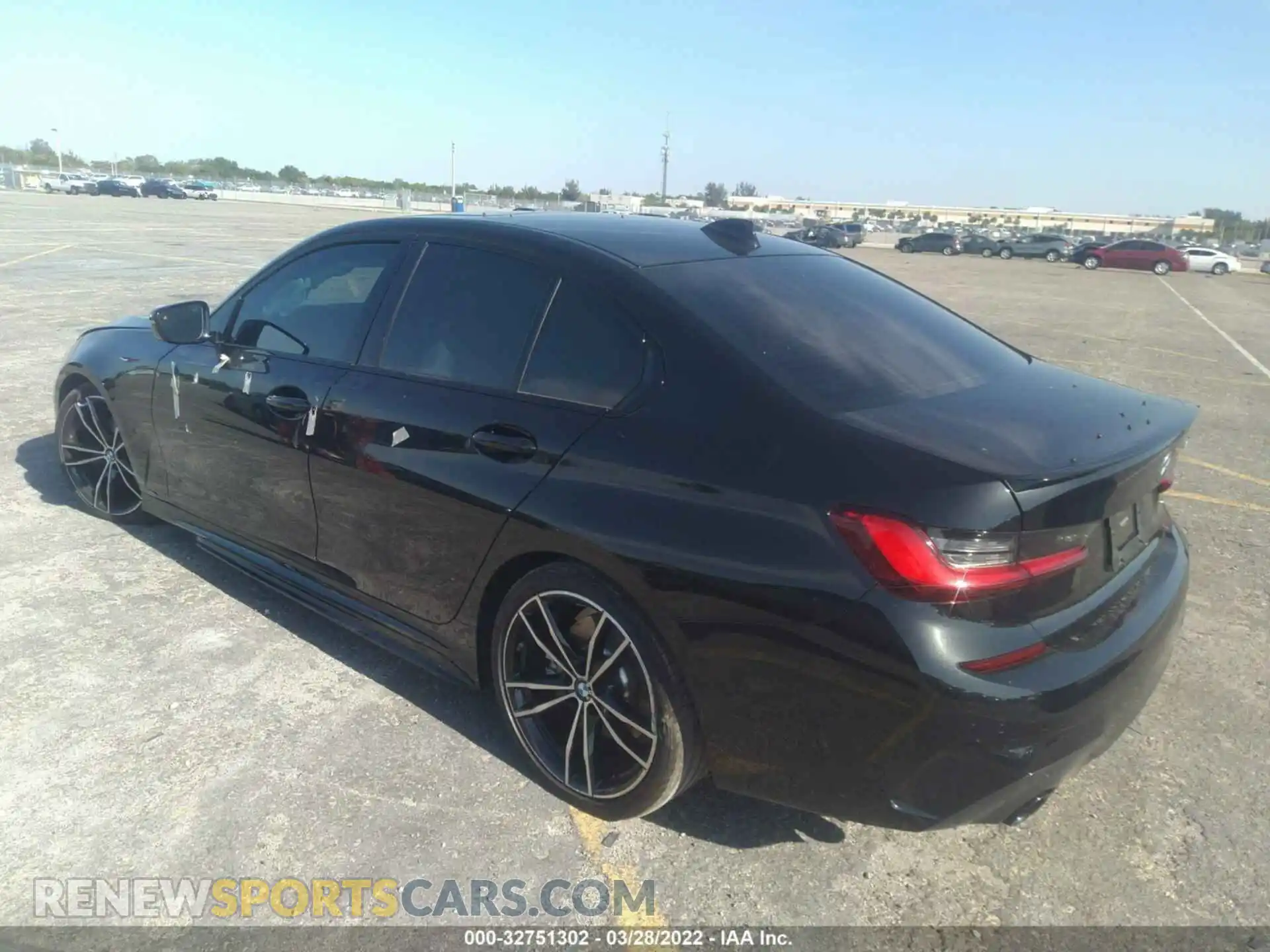3 fotografías del automóvil dañado 3MW5R1J04M8B80656 BMW 3 SERIES 2021