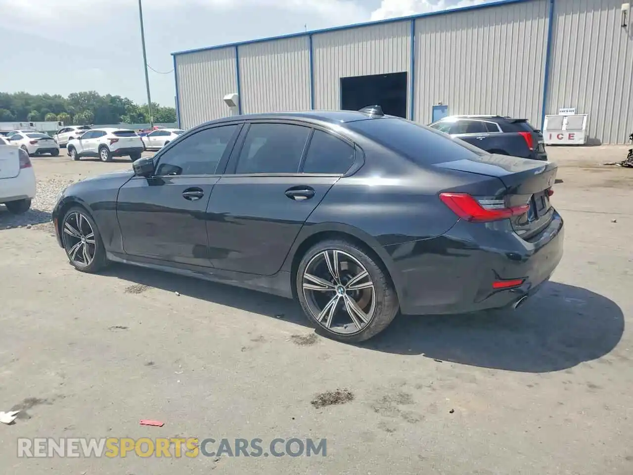 2 Photograph of a damaged car 3MW5R1J04M8B93388 BMW 3 SERIES 2021
