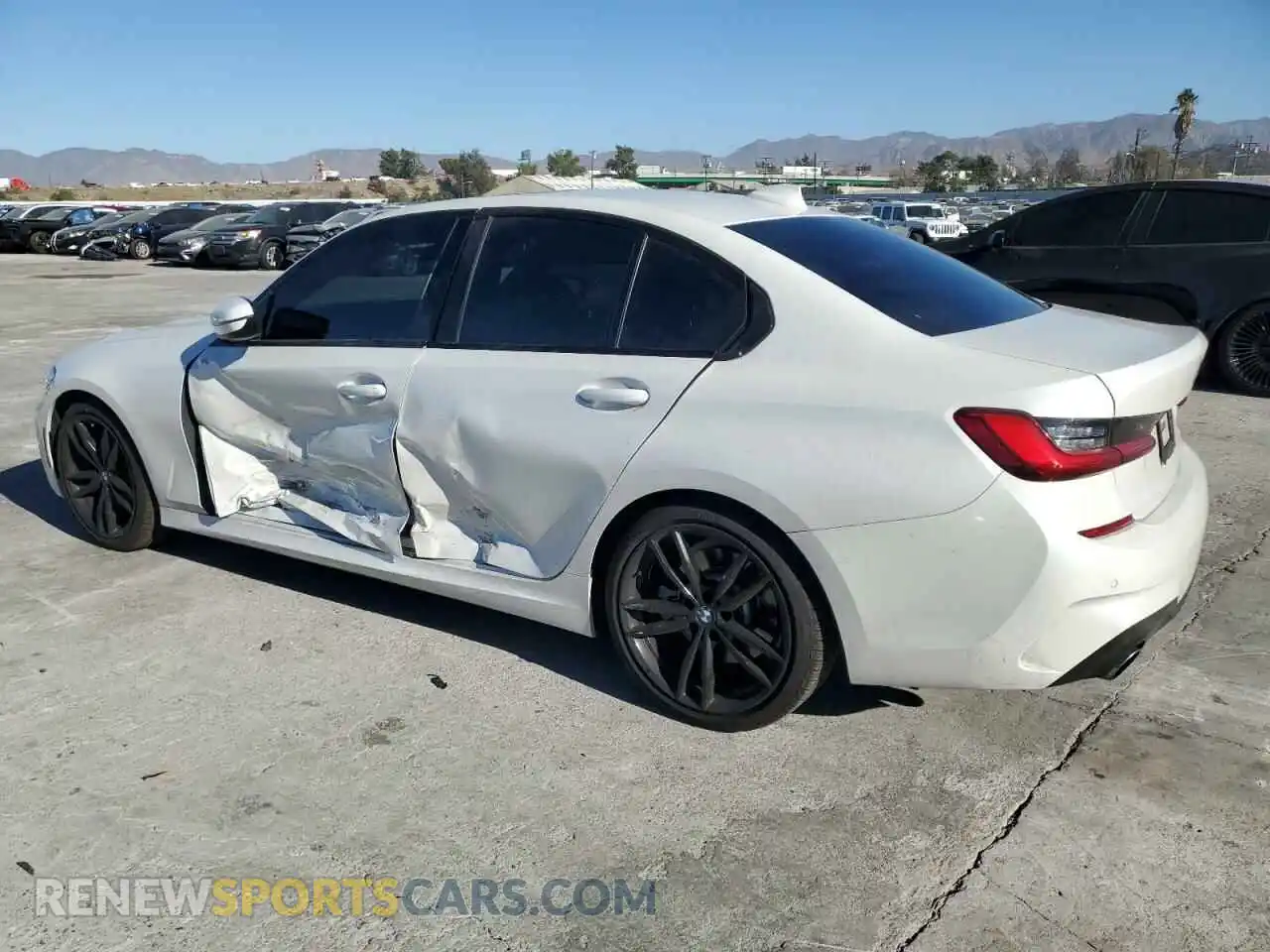 2 Photograph of a damaged car 3MW5R1J04M8C10786 BMW 3 SERIES 2021