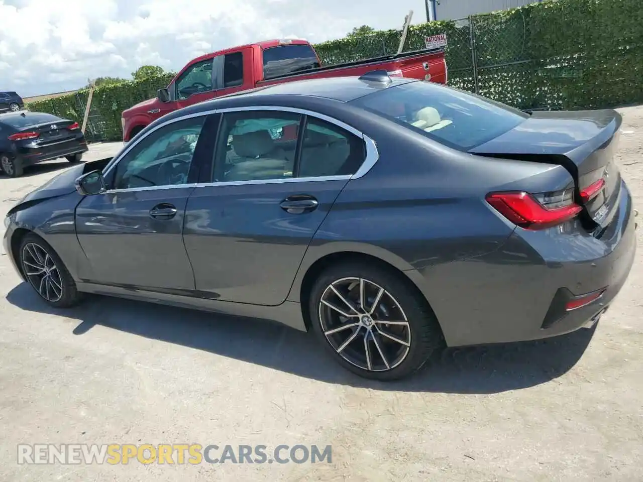 2 Photograph of a damaged car 3MW5R1J05M8B70220 BMW 3 SERIES 2021