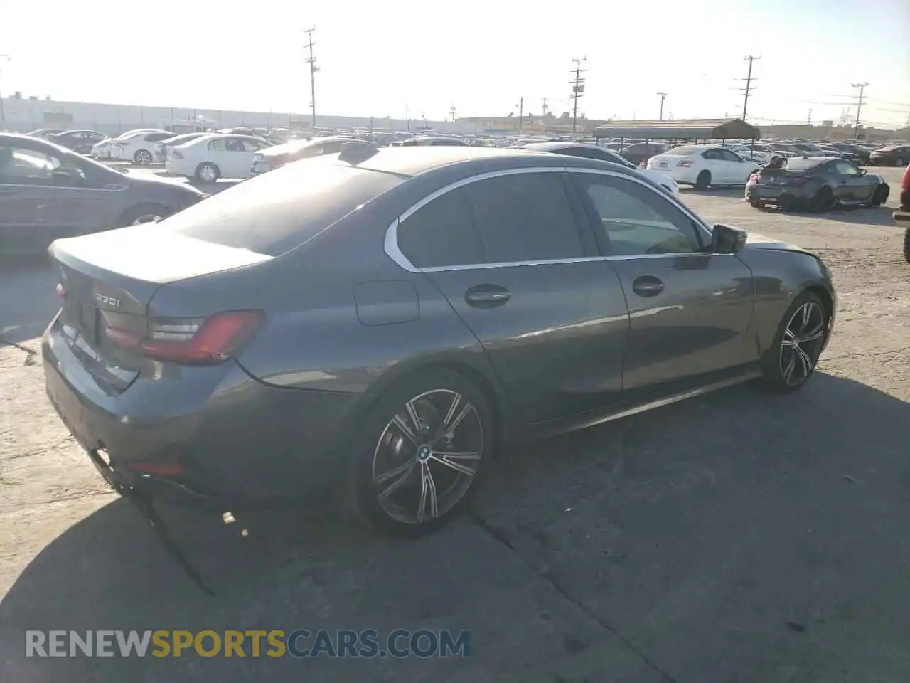 3 Photograph of a damaged car 3MW5R1J05M8B97143 BMW 3 SERIES 2021