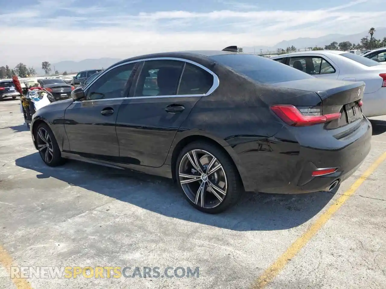 2 Photograph of a damaged car 3MW5R1J05M8C16497 BMW 3 SERIES 2021