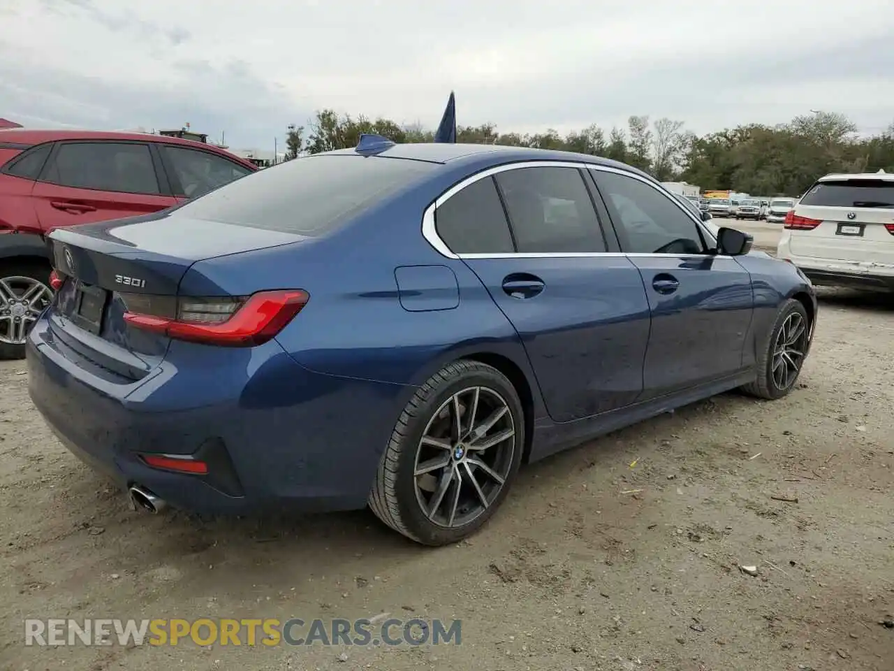 3 Photograph of a damaged car 3MW5R1J06M8B65382 BMW 3 SERIES 2021