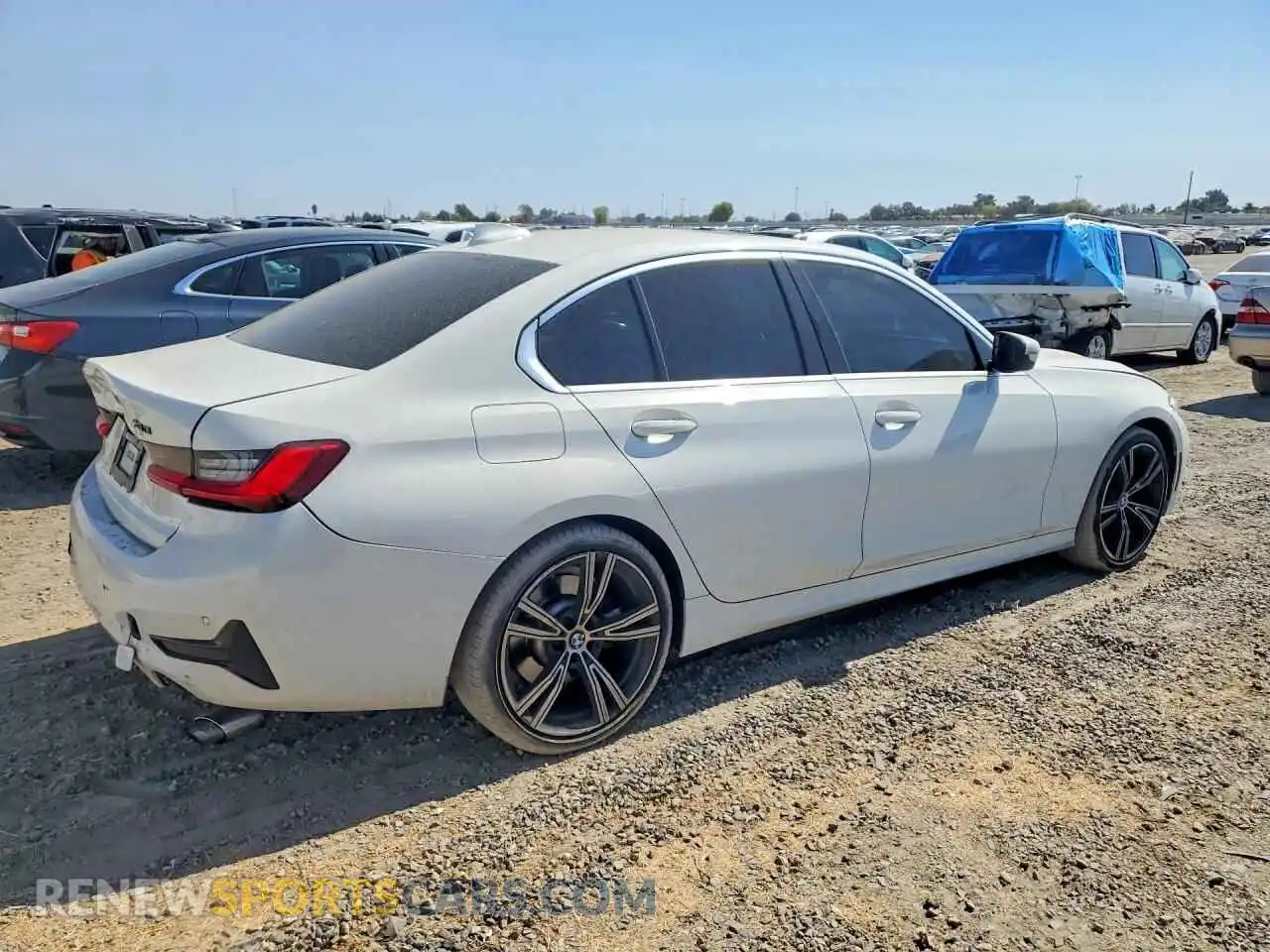 3 fotografías del automóvil dañado 3MW5R1J06M8C06870 BMW 3 SERIES 2021