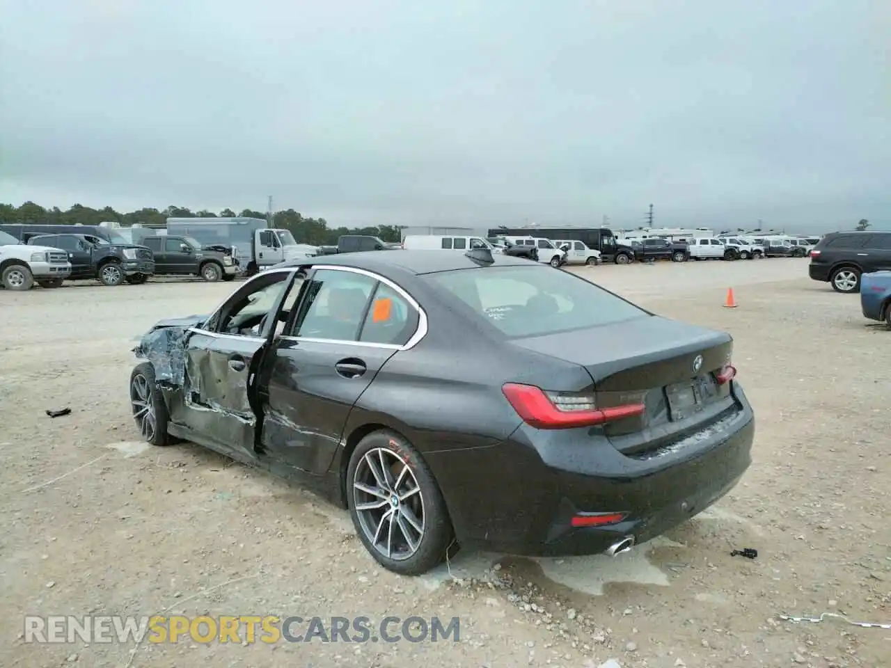 3 fotografías del automóvil dañado 3MW5R1J07M8C11303 BMW 3 SERIES 2021