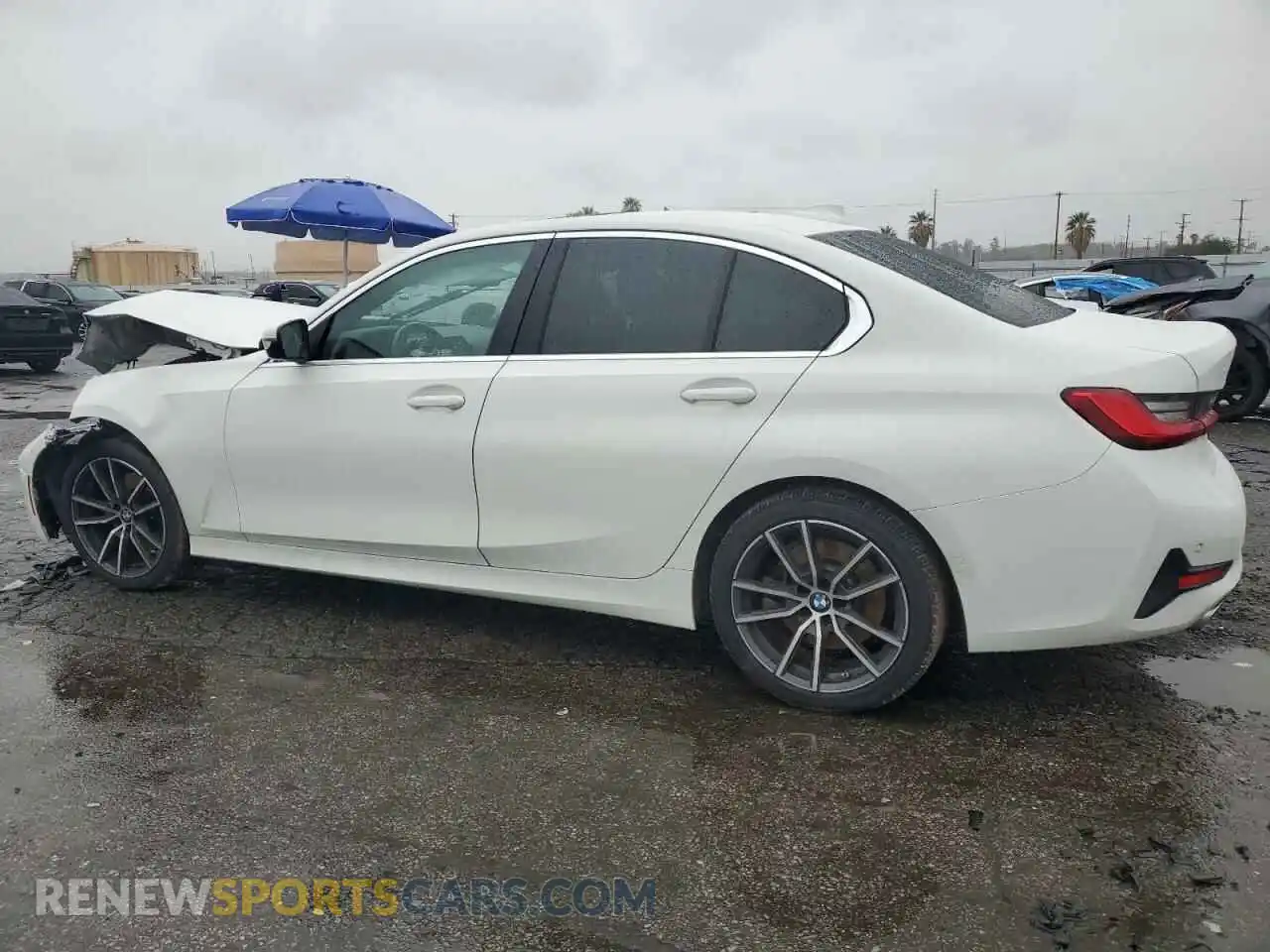 2 Photograph of a damaged car 3MW5R1J0XM8B48990 BMW 3 SERIES 2021