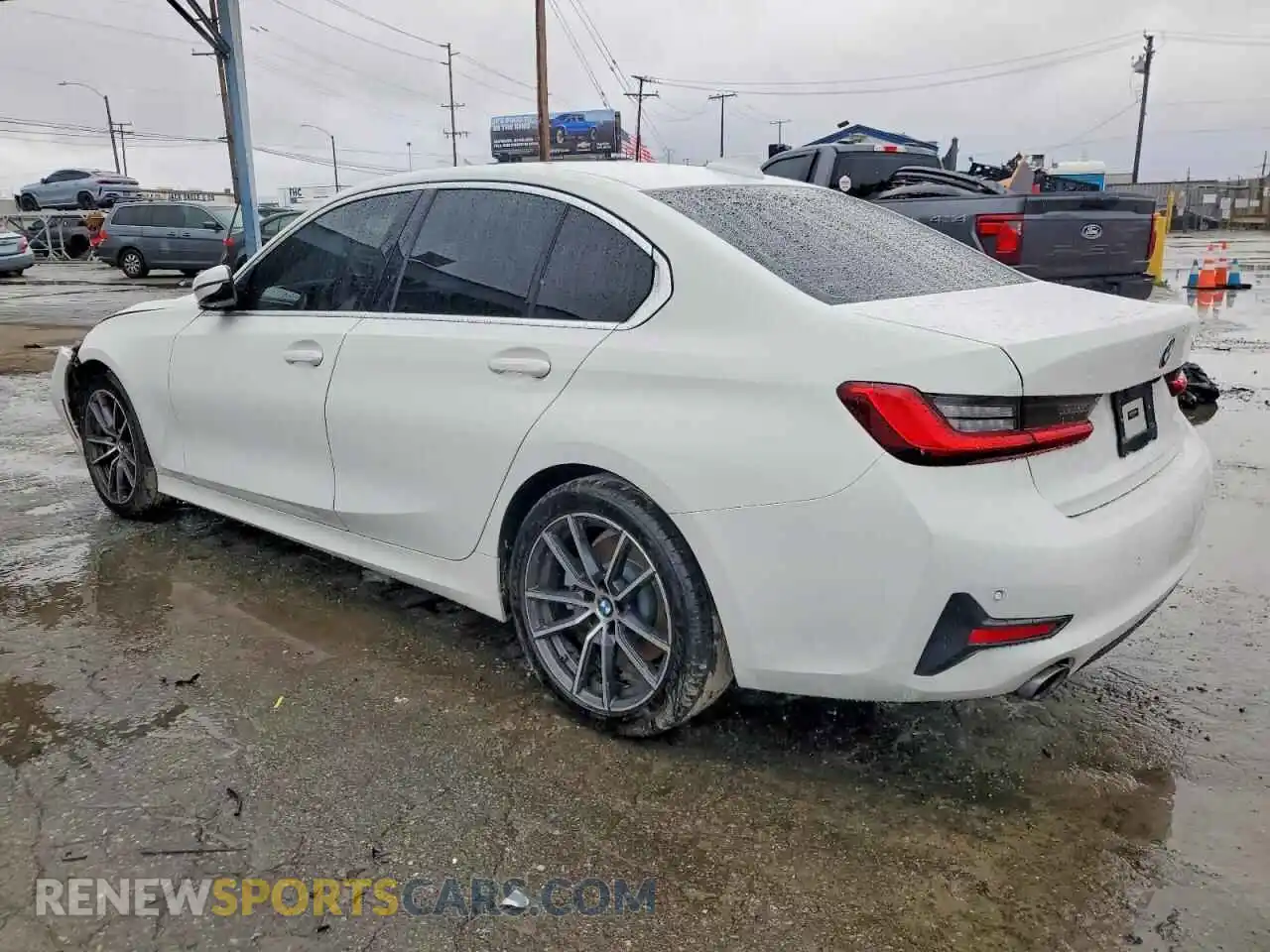 2 Photograph of a damaged car 3MW5R1J0XM8B68222 BMW 3 SERIES 2021