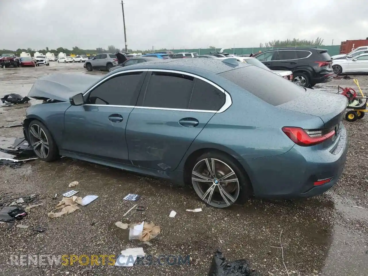 2 Photograph of a damaged car 3MW5R1J0XM8B70715 BMW 3 SERIES 2021