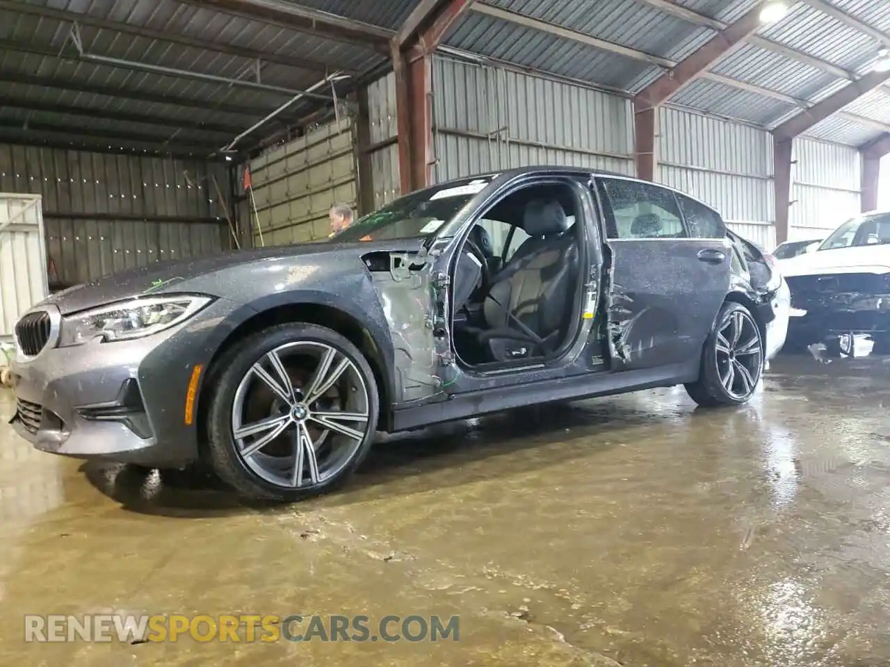 1 Photograph of a damaged car 3MW5R1J0XM8B81987 BMW 3 SERIES 2021
