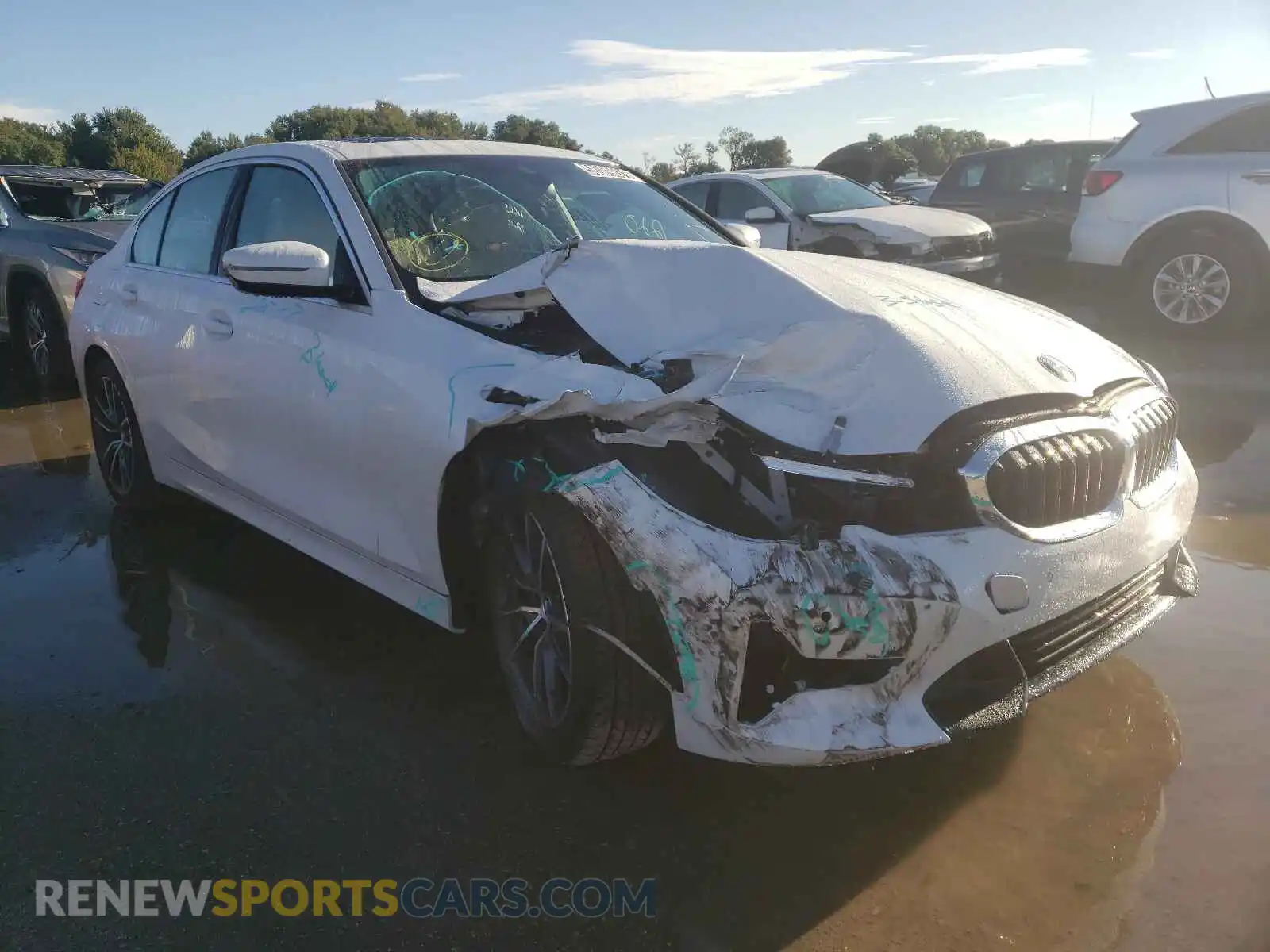 1 Photograph of a damaged car 3MW5R1J0XM8C17841 BMW 3 SERIES 2021